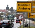 Archivbild: Petra Hartl
Ein Autofahrer ignorierte die Baustellenabsperrung an der Erzbergbrücke in Amberg.