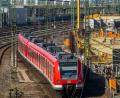 Bild: Peter Kneffel/dpa
Am letzten Augustwochenende soll nur eine der sieben Linien über die komplette Stammstrecke fahren. (Archivbild)