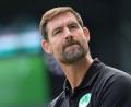 Bild: Karl-Josef Hildenbrand/dpa
Fürth-Trainer Thomas Kleine will die Fehler aus der Niederlage gegen Kiel in Magdeburg nicht wiederholen. (Archivbild)