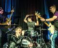 Archivbild: Kunz
Die Tributband Newzareth spielt im September im Kulturbahnhof Parapluie in Weiden.