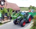 Bild: whü
Der Stammtisch sorgt am Donnerstag für ein Zuschauerspektakel zum Auftakt der Zeulenreuther Kerwa. Dann treiben die Teilnehmer die Kerwa-Sau durchs Dorf und graben vor dem Festgelände die Kerwa aus. Pünktlich um 18 Uhr startet der Kerwa-Wagen.