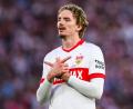 Bild: Tom Weller/dpa
Nick Woltemade nimmt Abschied vom VfB Stuttgart und spielt nun für Newcastle United. (Archivbild)