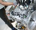 Bild: Felix Kästle/dpa
Die Zulieferer der Autoindustrie stehen unter Druck. (Archivbild)
