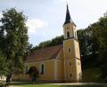 Bild: swo
Seit der umfassenden Sanierung der Kirche vor etwa 30 Jahren sind merklich weniger Risse entstanden. Die Kirche wurde dabei komplett mit einem Betonfundament unterfangen.