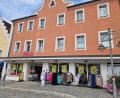 Bild: Thomas Dobler
Trotz mancher Gerüchte: Die NKD-Filiale am Marktplatz Schwandorf wird nicht geschlossen, denn "der Standort entwickelt sich sehr positiv", so eine Firmensprecherin.