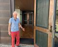 Bild: Philipp Fischer
Peter König ist einer von mehreren Personen, die regelmäßig an Samstagen, Sonn- und Feiertagen die Auferstehungskirche auf- und zusperren.