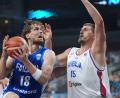 Bild: Sergei Grits/AP/dpa
Nikola Jokic und Serbien sind bei der Basketball-EM überraschend ausgeschieden.