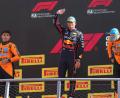 Bild: Antonio Calanni/AP/dpa
Muss das McLaren-Duo doch noch auf Max Verstappen aufpassen im WM-Kampf?