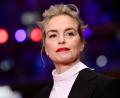 Bild: Fabian Sommer/dpa
Regisseurin Nia DaCostas hat in „Hedda“ weibliche Charaktere geschaffen, die unglaublich komplex und nuanciert sind, voller Mehrdeutigkeiten. Ich liebe es“, sagte Schauspielerin Nina Hoss bei der Premiere. (Archivfoto)
