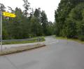 Bild: jr
Die erlaubte Höchstgeschwindigkeit auf der Gemeindeverbindungsstraße von Themenreuth nach Münchsgrün wird von derzeit Tempo 100 auf Tempo 70 reduziert.