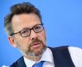 Bild: Bernd von Jutrczenka/dpa
Sieht noch viele offene Fragen bis zur Entscheidung über den Olympia-Bewerber: DOSB-Vorstandschef Otto Fricke.