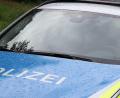 Symbolbild: Dobler
Zwei Kinder werfen in Büchelkühn Böller. Eine Anwohnerin holt die Polizei.