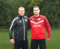 Bild: FWK / Jakob Zugelder
Chef-Trainer Marc Reitmaier und Neuzugang Dion Berisha.