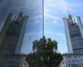 Bild: Arne Dedert/dpa
Stellenabbau und steigende Gewinne sollen der Commerzbank die Eigenständigkeit bewahren. (Archivbild)