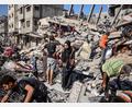 Bild: Abed Rahim Khatib/dpa
Bei israelischen Angriffen im Gazastreifen starben nach Angaben aus medizinischen Kreisen mindestens 50 Menschen.