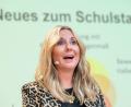 Bild: Peter Kneffel/dpa
Stolz ist seit zwei Jahren Kultusministerin.
