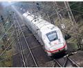 Bild: Julian Stratenschulte/dpa
Auf der Bahnstrecke Hannover-Berlin wird es bis Sonntag zu Verspätungen kommen.