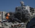 Bild: Yousef Al Zanoun/AP/dpa
Bei neuen Angriffen des israelischen Militärs im Gazastreifen sind Berichten zufolge mindestens 39 Menschen getötet worden.