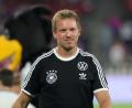 Bild: Rolf Vennenbernd/dpa
Julian Nagelsmann verfolgt auch die Basketball-EM.
