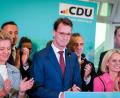 Bild: Christoph Reichwein/dpa
NRW-Ministerpräsident Hendrik Wüst (CDU) hat sich besorgt angesichts des starken Abschneidens der AfD geäußert, aber auch das Abschneiden der CDU gelobt.