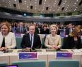 Bild: Virginia Mayo/AP/dpa
Mario Draghi (M.l.) und Ursula von der Leyen (M.r.) in Brüssel. Vor fast genau einem Jahr hat der frühere EZB-Chef seinen Bericht über Europas Wettbewerbsfähigkeit vorgestellt.
