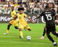 Bild: Marco Alpozzi/LaPresse/AP/dpa
Adeyemi traf mit einem feinen Schuss zur Führung für den BVB.