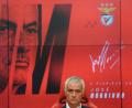 Bild: Ana Brigida/AP/dpa
José Mourinho ist neuer Trainer von Benfica Lissabon.