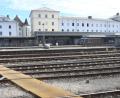 Archivbild: Gabi Schönberger
Ab 22. September wird der Bahnhof in Weiden für drei Monate zur Baustelle. Die Arbeiter erneuern die Gleise und Weichen.