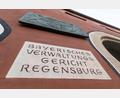 Archivbild: Armin Weigel/dpa
Ein in Tirschenreuth lebender verurteilter Terrorist hat erneut geklagt, diesmal gegen den Widerruf des Abschiebeverbots. Am Freitag stand die Verhandlung in Regensburg an.