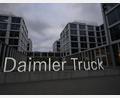 Bild: Bernd Weißbrod/dpa
Daimler Truck hat eine Partnerschaft mit einem US-Rüstungsunternehmen vereinbart. (Archivbild)