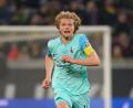 Bild: Robert Michael/dpa
„Löwen“-Kapitän Jesper Verlaat hatte sich im Drittliga-Spiel gegen Hansa Rostock eine Muskelverletzung zugezogen. (Archivbild)