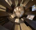 Bild: Sabine Glaubitz/dpa
Die doppelläufige Wendeltreppe im Südturm: Ein Lauf führt hinauf, der andere hinunter, sodass sich die Besucher nie begegnen.