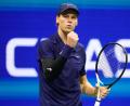 Bild: Yuki Iwamura/AP/dpa
Der Tennis-Weltranglistenzweite Jannik Sinner. (Archivbild)