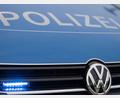 Symbolbild: Lino Mirgeler/dpa
Ein 34-Jähriger sorgte auf dem Volksfest in Weiden für Aufruhr und wurde in Gewahrsam genommen.