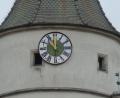 Bild: rn
Seit Freitag, 11 Uhr, zeigt die Turmuhr von St. Laurentius den Eschenbachern wieder die Zeit an.