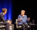Bild: Gordon Welters/DER SPIEGEL/dpa
So viel Lob für Merz hatte Merkel schon lange nicht mehr übrig.