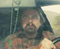 Bild: -/Photo Courtesy Warner Bros. /dpa
Leonardo diCaprio spielt in „One Battle After Another“ einen abgehalfterten Revolutionär. (Handout)