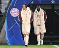 Bild: Sven Hoppe/dpa
Jamal Musiala (links) und Alphonso Davies fehlen dem FC Bayern derzeit verletzt. (Archivfoto)