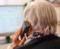 Symbolbild: Jan Woitas/dpa
Die Telefonseelsorge ist rund um die Uhr sowie kostenlos erreichbar. Die Ehrenamtlichen haben ein offenes Ohr für die Probleme und Anliegen der Menschen. Die Mitarbeiter der Telefonseelsorge Nordoberpfalz nahmen im vergangenen Jahr rund 10.000 Anrufe entgegen.