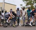 Bild: Jerome Delay/AP/dpa
Die deutsche Radsportlerin Antonio Niedermaier beim Straßenrennen während der WM in Kigali.
