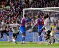 Bild: Jonathan Brady/PA Wire/dpa
Ismaila Sarr erzielte für Crystal Palace das 1:0 gegen den FC Liverpool.