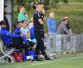 Archivbild: Hubert Ziegler
Sven Seitz (rechts) musste am Wochenende mit Gelb-Rot von der Trainerbank in den Zuschauerbereich. Die Mannschaftskasse des Teams freut's.