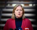 Bild: Bernd von Jutrczenka/dpa
Arbeitsministerin Bärbel Bas will „sehr bald“ eine Bürgergeldreform vorlegen - und als SPD-Chefin mit weiteren Ideen zum Sozialstaat vorpreschen.