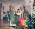 Bild: Bernhard Piegsa
Eine langjährige Freundschaft verband nicht nur den emeritierten Bamberger Erzbischof Ludwig Schick (am Ambo) mit Hans Schwemmer: Zu den Weggefährten des vor 80 Jahren in Riggau geborenen, in der Pressather Kirche beigesetzten Kirchendiplomaten zählten unter anderem (von rechts) Pfarrer Josef Beer (Kaplan in Pressath 1971-1977) und der emeritierte Bamberger Domkapitular Josef Zerndl.