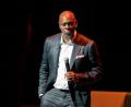 Bild: Gemunu Amarasinghe/AP/dpa
In Saudi-Arabien sollen Comedians wie Dave Chappelle gewaltige Gagen erhalten. (Archivbild)