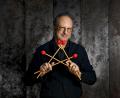 Bild: Christian Hartmann/exb
Wolfgang Lackerschmid gehört zu den Weltklasse-Vibraphonisten. Mit seinem Trio 77 kommt er zum Weidener Jazz-Zirkel.