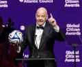 Bild: Stefan Jeremiah/FR171756 AP/AP/dpa
Fußball-Weltverbandschef Gianni Infantino spricht auch über politische Themen.