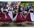 Bild: Heimat- und Trachtenverein/Josef Leipold/exb
Der Trachtenverein D'Haidnaabtaler aus Trabitz sorgte mit seinen Volkstanzaufführungen für Stimmung und Abwechslung beim Erntedankfest.