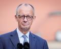 Bild: Kay Nietfeld/dpa
Kanzler Merz lädt zu einem Autogipfel.