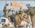 Bild: Uncredited/Global Sumud Flottilla/AP/dpa
Maskierte israelische Soldaten haben die Boote der Gaza-Hilfsflotte vor Erreichen des Küstenstreifens geentert und die Besatzungen in Gewahrsam genommen.